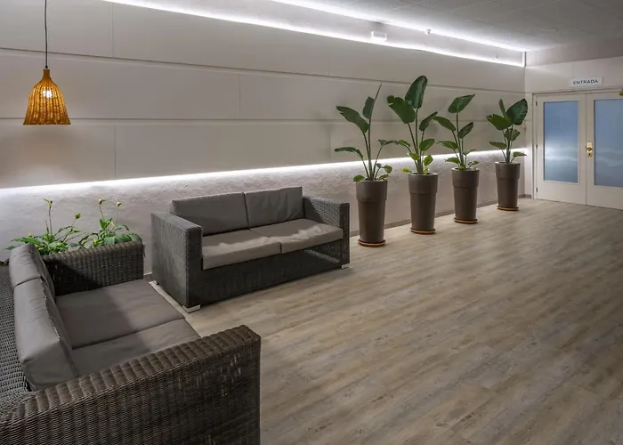 מלון Ght Oasis Tossa & טוסה דה מאר