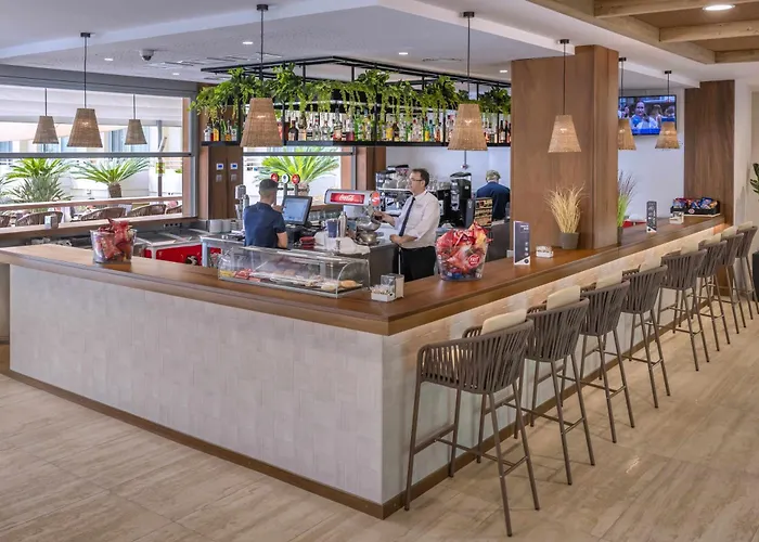 מלון Ght Oasis Tossa & טוסה דה מאר