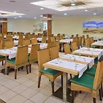 Ght Oasis Tossa & 4*