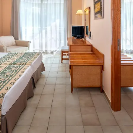 Ght Oasis Tossa & Hotel